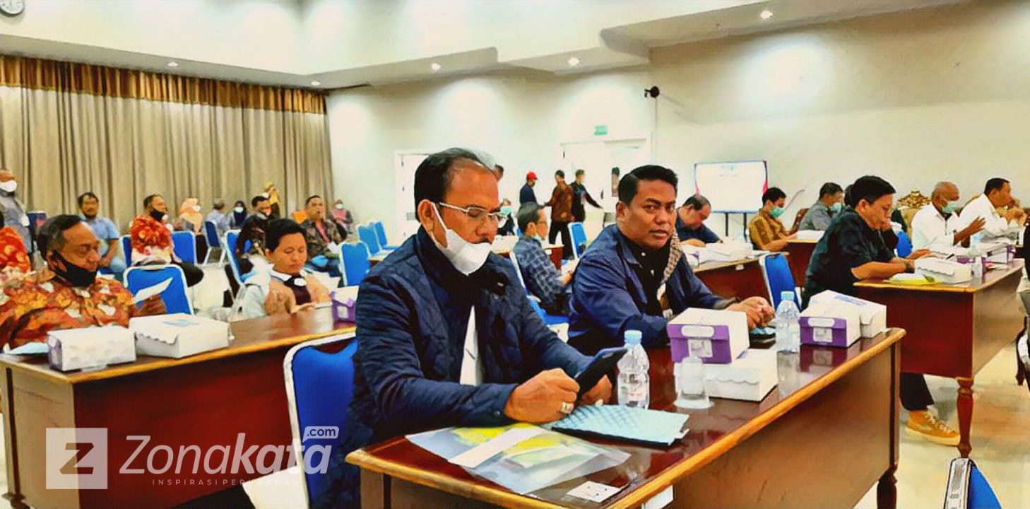 Jalani Tes Kesehatan di Makassar, Pasangan Rinto-Yonathan Mengaku Siap