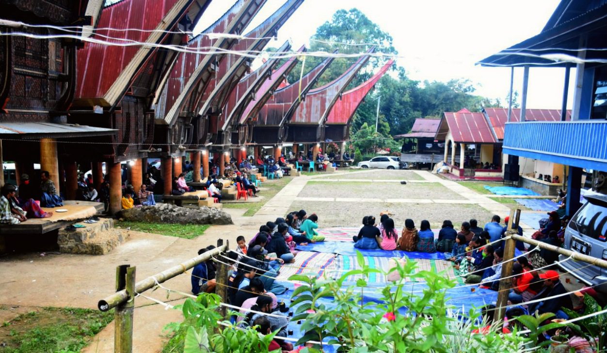 Di Hadapan Ribuan Warga Bangkelekila, Rinto: Kami Bukan ji Pasangan 'Kaleng-kaleng'