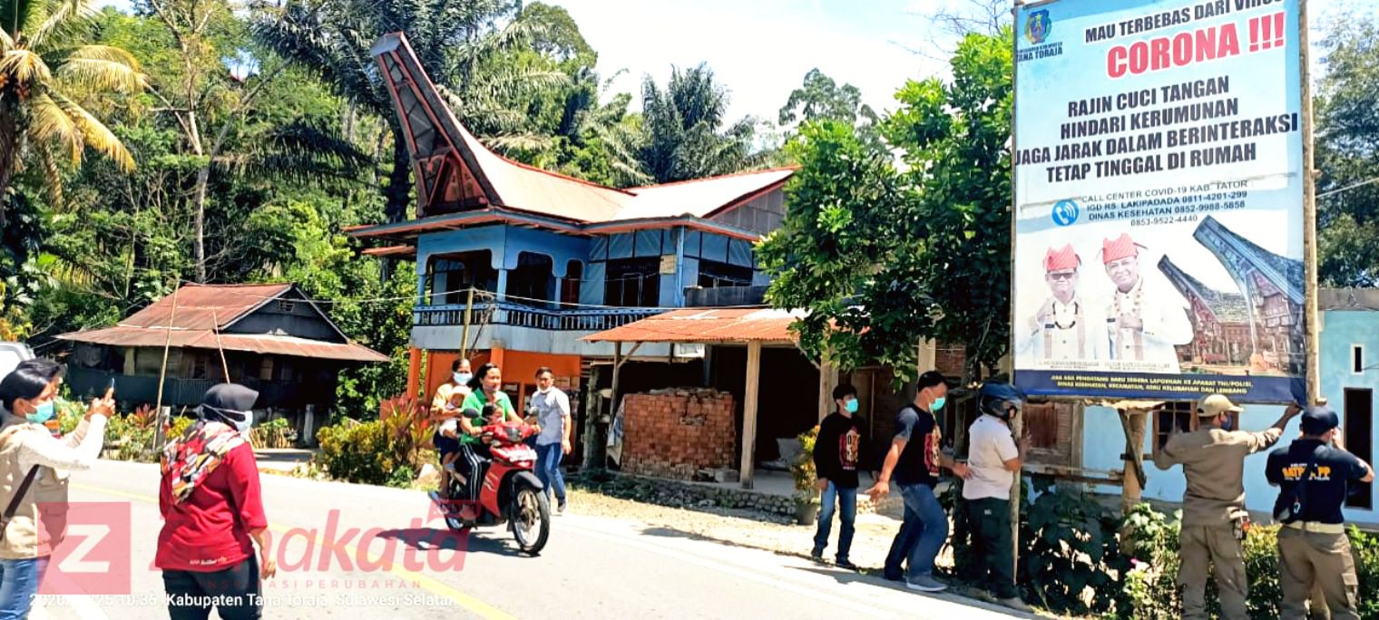 Memasuki Masa Kampanye, Alat Peraga dari Paslon Dibersihkan