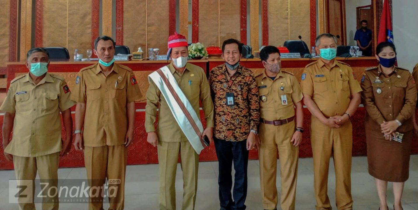 Pjs Bupati, Asri Sahrun, Akan Wujudkan Pilkada Tana Toraja Yang Bermartabat 2 Pjs Bupati, Asri Sahrun, Akan Wujudkan Pilkada Tana Toraja Yang Bermartabat