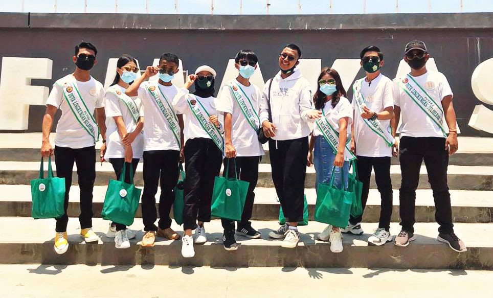 Wakil Tana Toraja Raih Penghargaan di Ajang Pemilihan Duta Lingkungan Sulselbar 2020 2 Wakil Tana Toraja Raih Penghargaan di Ajang Pemilihan Duta Lingkungan Sulselbar 2020