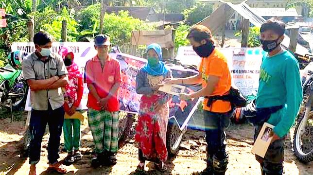 MoXart dan Mtrac Berikan Bantuan Kepada Korban Bencana di Bau Selatan