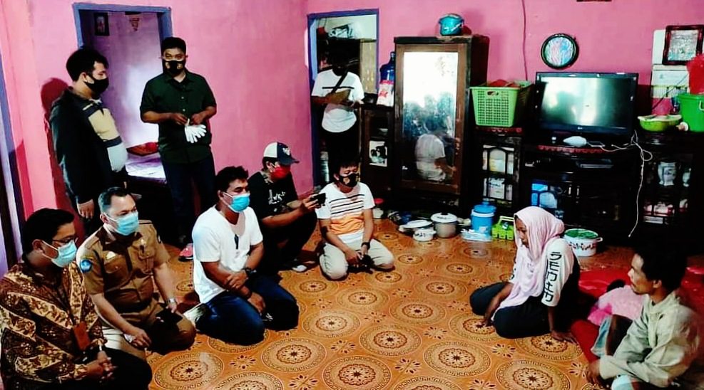 Tim Wagub Sulsel Santuni Siswa Bunuh Diri di Gowa, Ini Klarifikasi Kepseknya