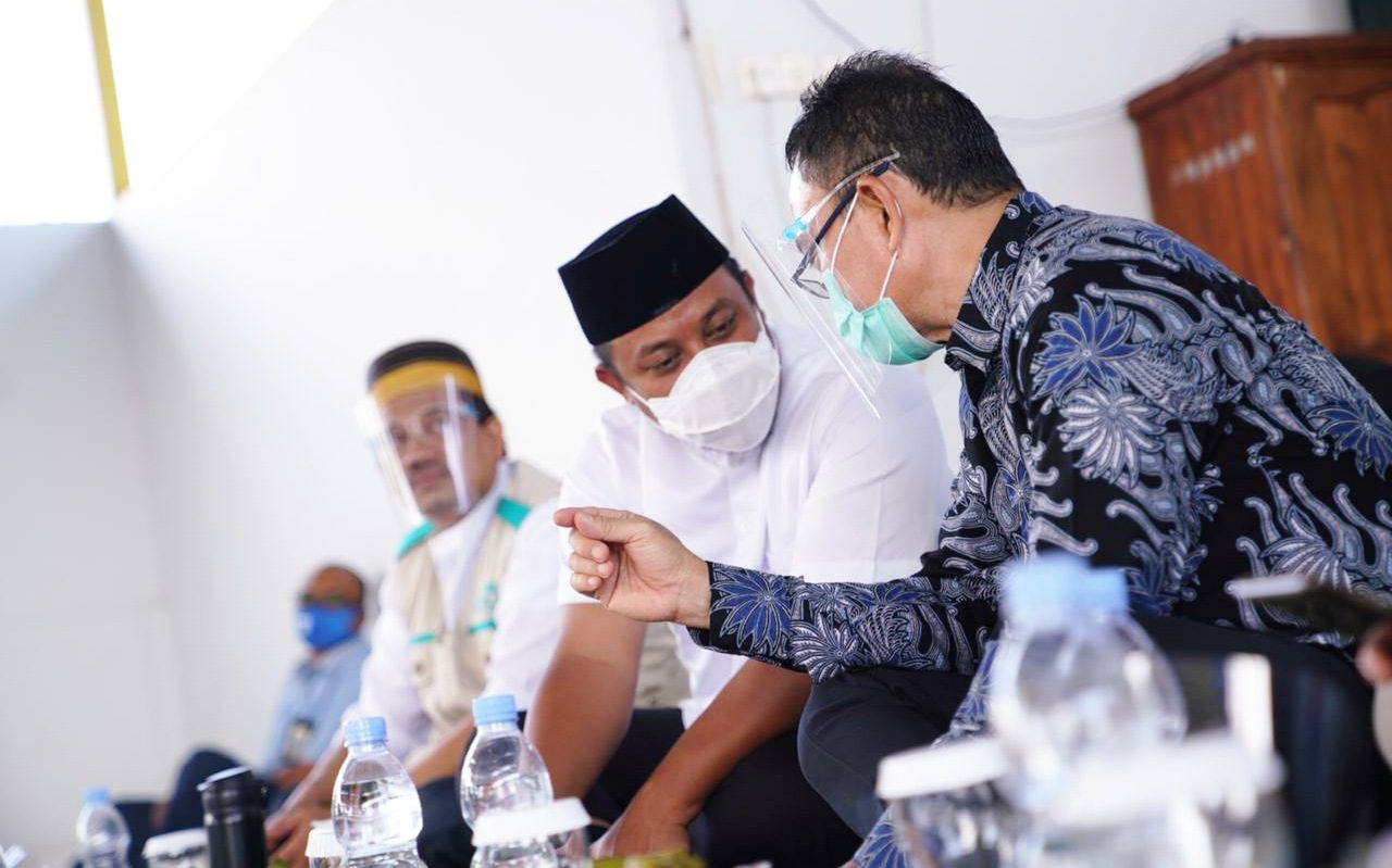 Peringati Hari Listrik Nasional, PLN Berikan Bantuan Kepada 75 Ribu Anak Yatim dan Dhuafa 2 Peringati Hari Listrik Nasional, PLN Berikan Bantuan Kepada 75 Ribu Anak Yatim dan Dhuafa