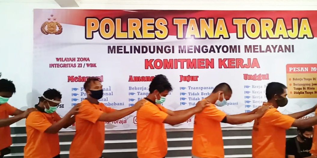 12 Tersangka Judi Sabung Ayam Di Tana Toraja, Terancam Hukuman Penjara 10 Tahun