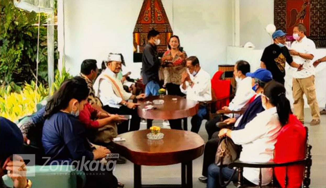 Buktikan Dukungan ke Rinto-Yonathan, SYL Sambangi Toraja Utara 2 Buktikan Dukungan ke Rinto-Yonathan, SYL Sambangi Toraja Utara