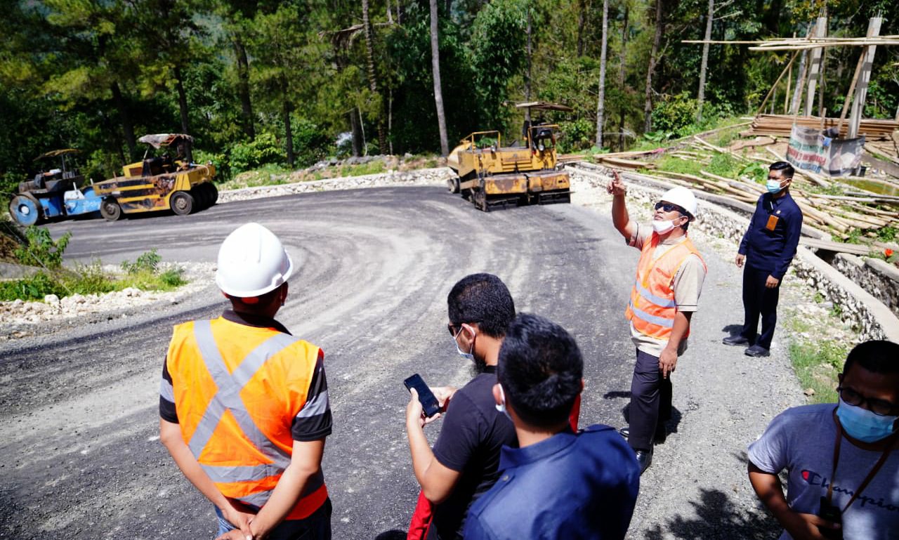 Tinjau Ruas Jalan di Toraja, Wagub Sulsel: Wujud Pemerataan Pembangunan
