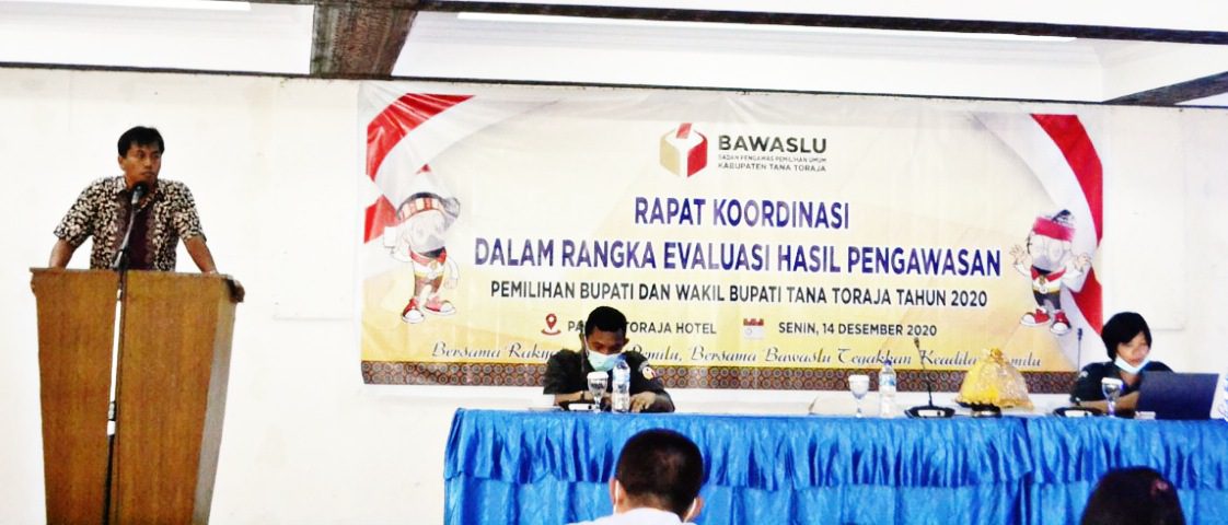 Bawaslu Tana Toraja Evaluasi Kinerja Panwascam