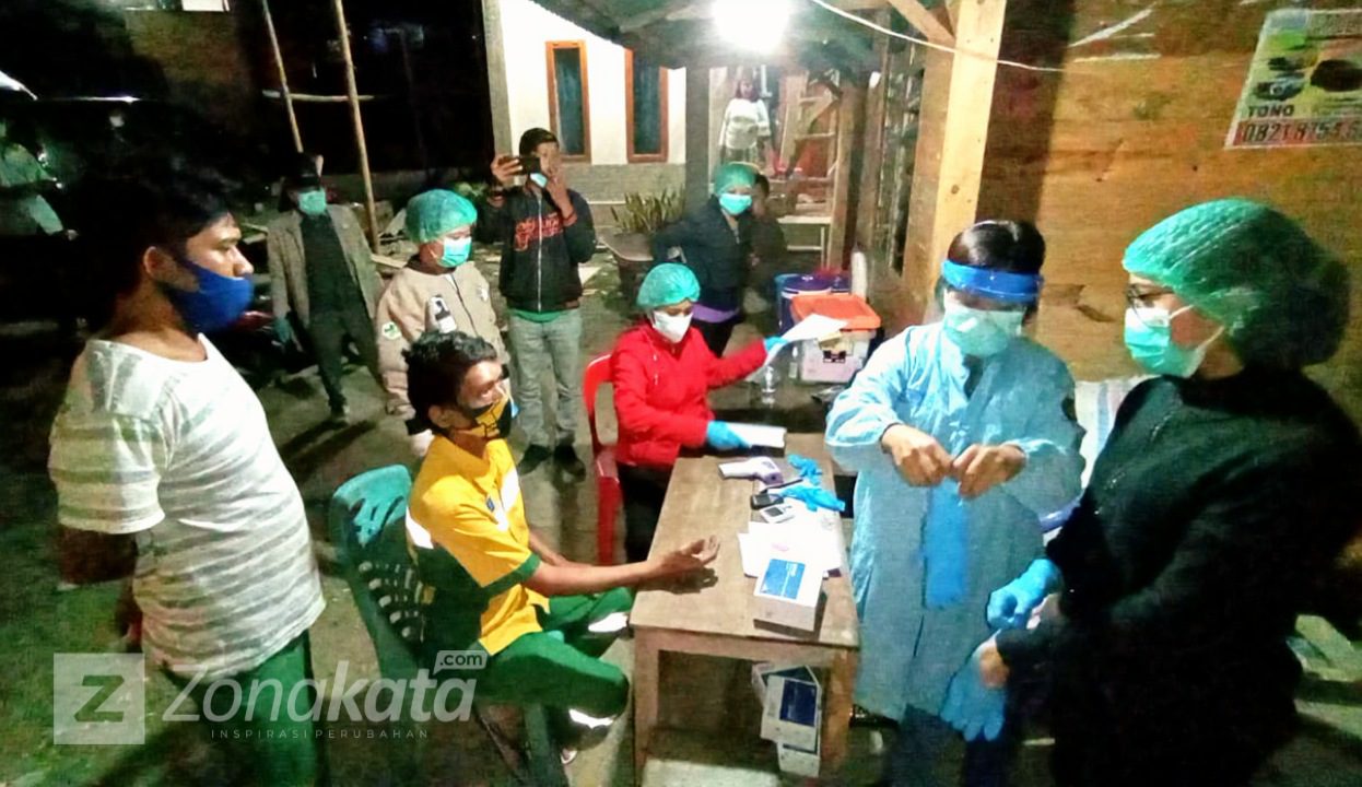 BNNK Tana Toraja Lakukan Tes Urine Terhadap Sopir Bus