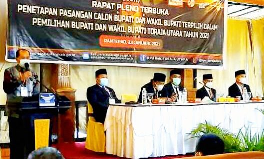 Pasangan Ombas-Dedy Resmi Ditetapkan KPU Sebagai Bupati dan Wakil Bupati Toraja Utara Terpilih
