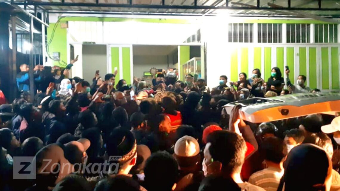 Sekretaris Dukcapil Tana Toraja, Tewas Tersengat Listrik Bersama Ipar dan Ponakannya