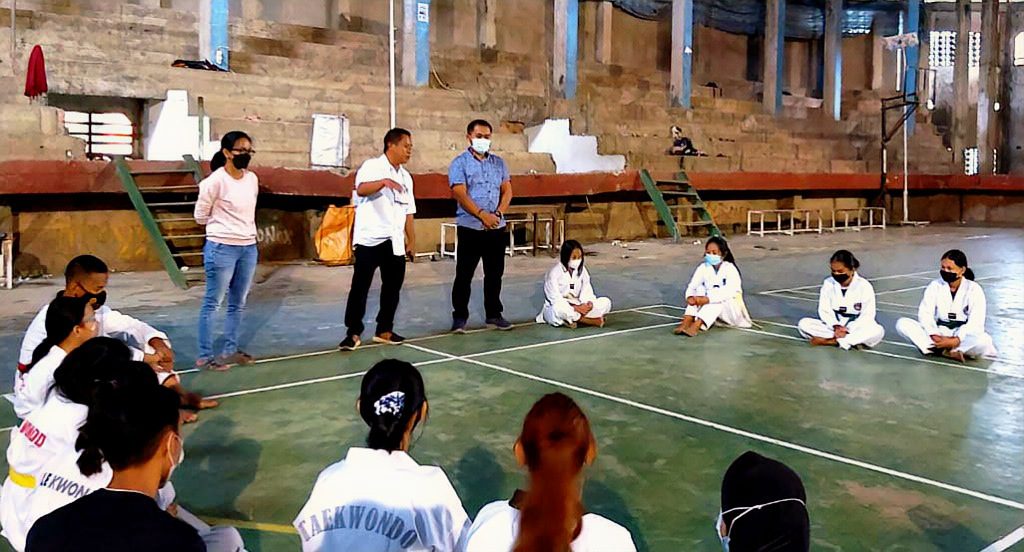 Berikan Support, Ketua Pengkab Taekwondo Toraja Utara Hadiri Latihan Perdana