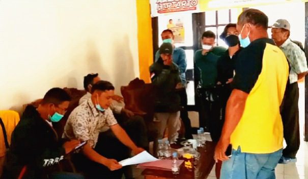 Mendadak Diganti, Sejumlah PK Seruduk Kantor Golkar Tana Toraja, Minta Musda Ditunda