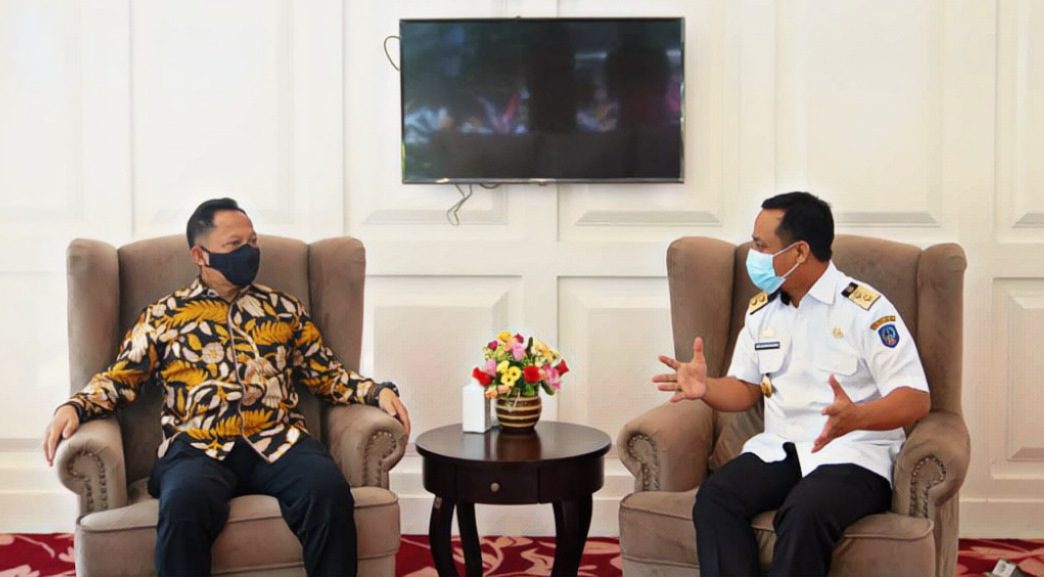 Mendagri Tito Karnavian Sambangi Sulsel, Ini Tujuannya 2 Mendagri Tito Karnavian Sambangi Sulsel, Ini Tujuannya