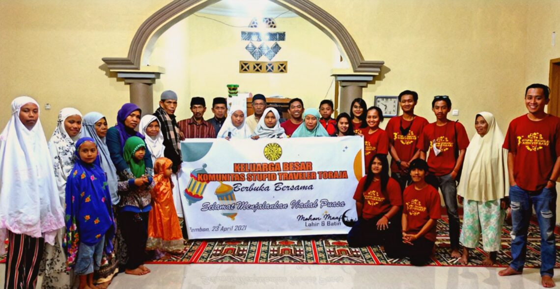 Komunitas Stupid Traveler Toraja Gelar Buka Puasa Bersama