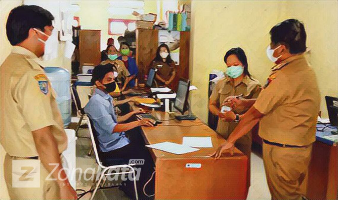 Sidak Kantor Disdukcapil, Bupati Theo: SDM dan Sistem Kerjanya Akan Kita Benahi