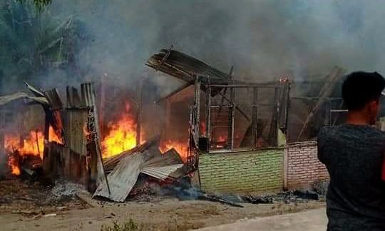 Kebakaran Pondok Pesantren di Enrekang, Sejumlah Bangunan Ludes Terbakar