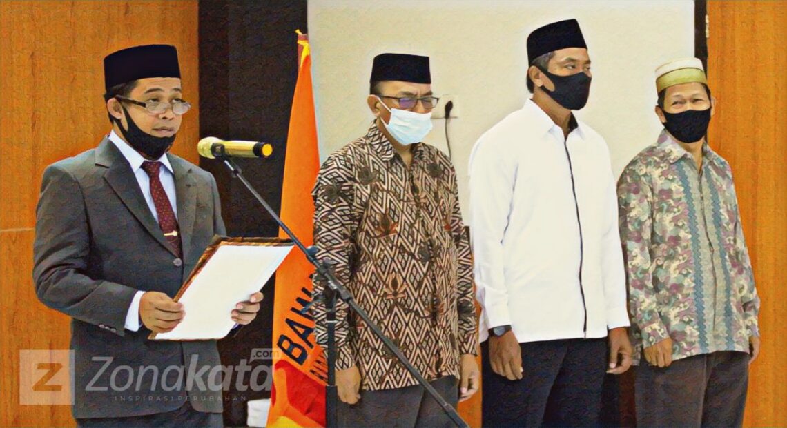 Delbi Patandean Dilantik Menjadi Korsek Bawaslu Tana Toraja