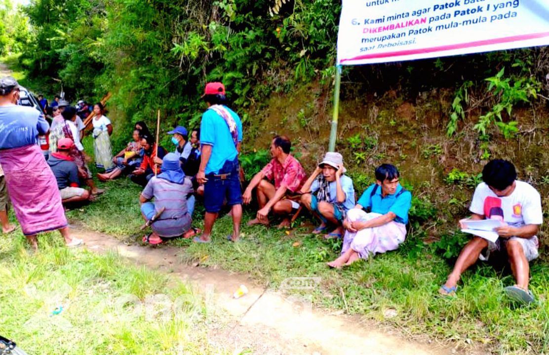 Ratusan Warga Lembang Balepe’ Tolak ‘Patok’ Yang Dipasang Pihak Kehutanan