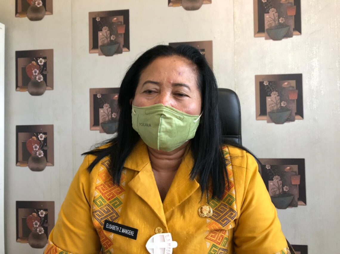 Banyak dipertanyakan, Kenapa Wabup dan Kapolres Toraja Utara Dapat Suntikan Vaksin Dosis Ketiga?