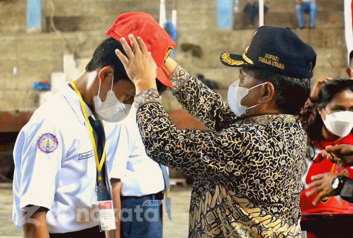 Bupati Toraja Utara Buka Pelatihan 75 Calon Paskibraka
