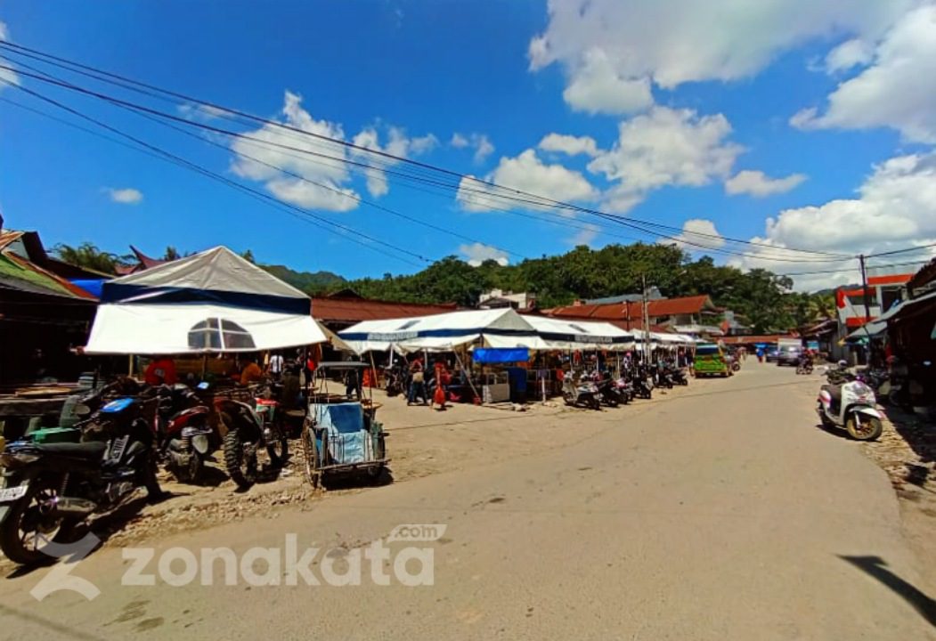 Dulu Semrawut, Kini Pasar Sentral Makale Mulai Bersih dan Rapi
