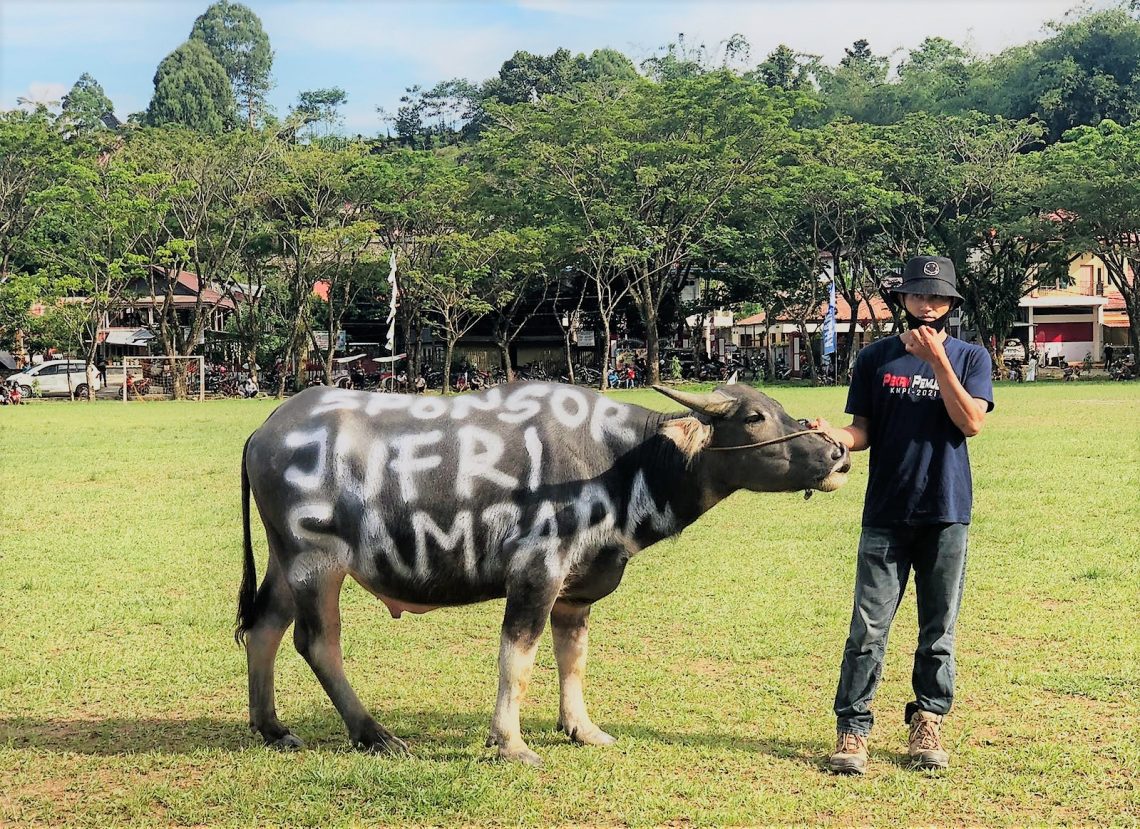 Juara KNPI Cup Pekan Pemuda di Toraja Utara, Tim Kesu Berhasil Bawa Pulang Kerbau 2 Juara KNPI Cup Pekan Pemuda di Toraja Utara, Tim Kesu Berhasil Bawa Pulang Kerbau
