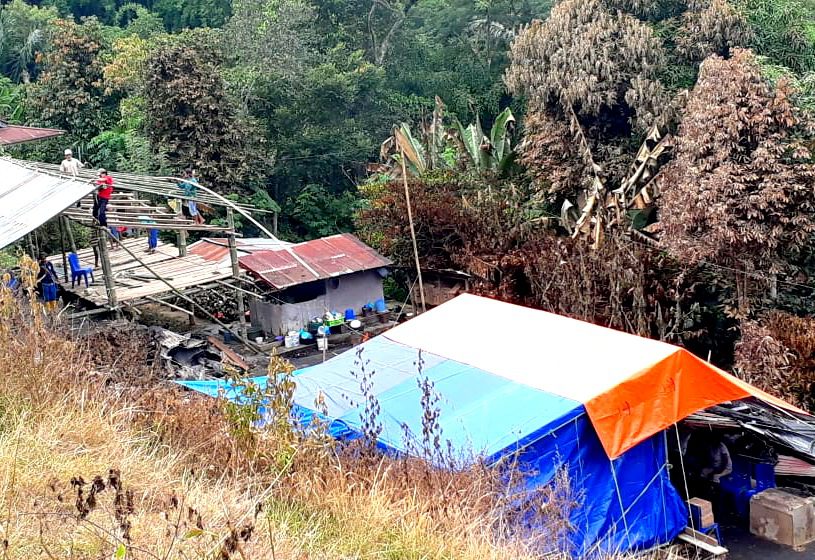 Sejumlah Pihak Berikan Bantuan Untuk Korban Kebakaran di Lamunan Makale