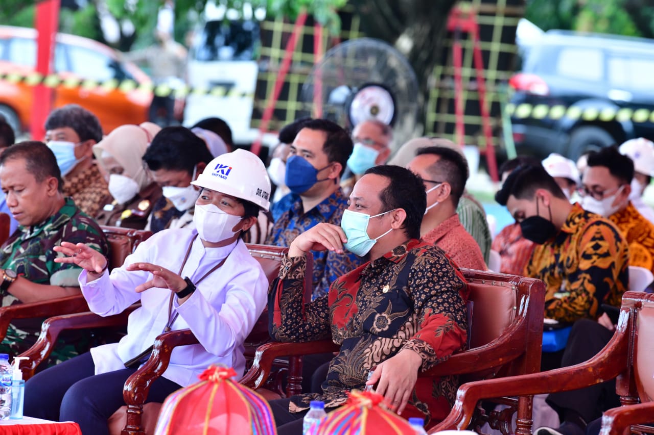 Plt Gubernur Sulsel Bersama Sesditjen Perhubungan Darat Resmikan KMP Sultan Murhum II