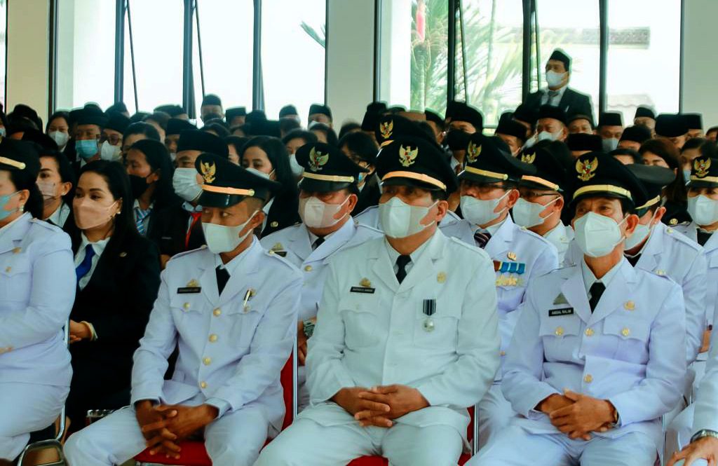 Mutasi Pejabat Eselon, Bupati Ombas Janji Lelang Jabatan dan Pelantikan Lagi