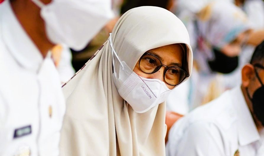 Sudah Dapat Dilewati, Dinas PUTR Sulsel Potong Gunung Guna Tangani Longsor di Lutra 1 Sudah Dapat Dilewati, Dinas PUTR Sulsel Potong Gunung Guna Tangani Longsor di Lutra