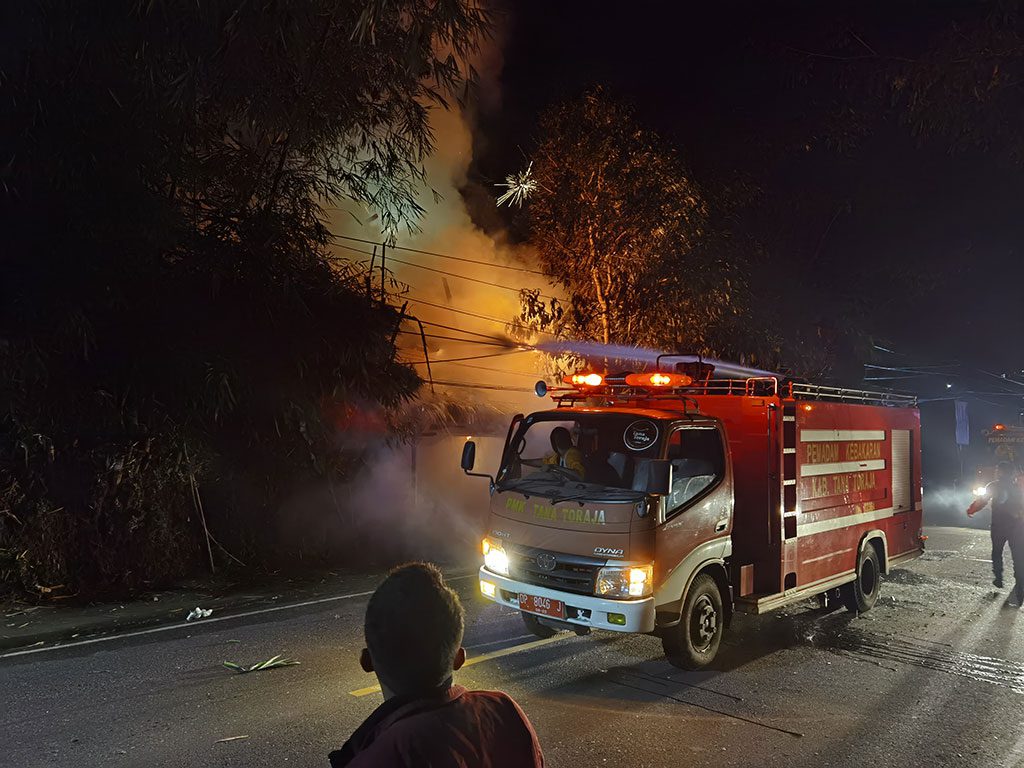 Tempat Pengolahan Kopi yang Berisi Kembang Api di Pantan Terbakar 3 Tempat Pengolahan Kopi yang Berisi Kembang Api di Pantan Terbakar