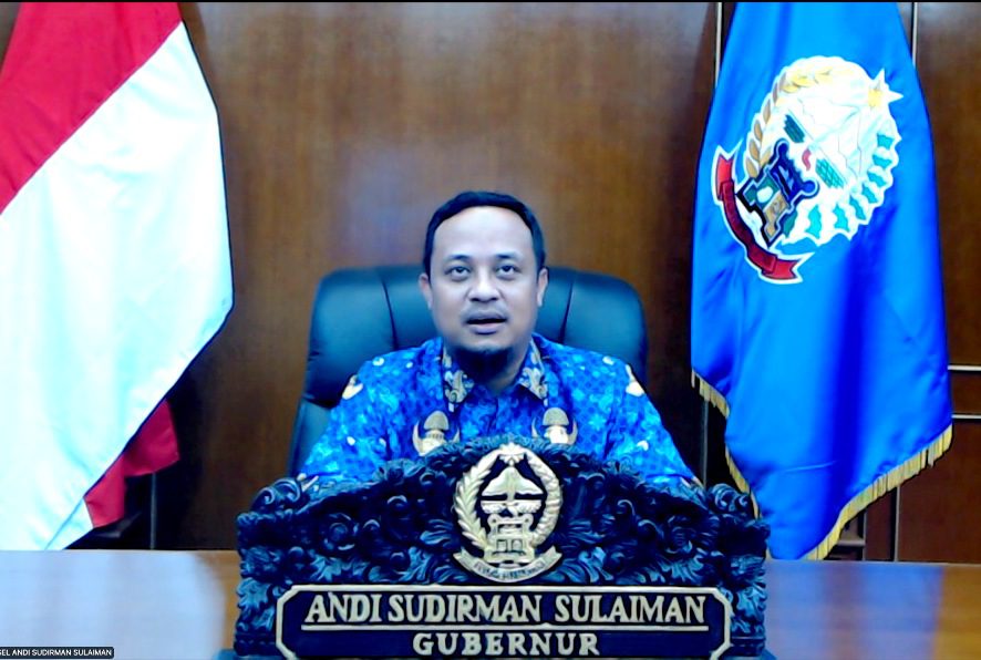 Rakor TPAKD Sulsel, Gubernur Andi Sudirman Dorong UMKM Semakin Berkembang