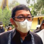 Hadiri Ibadah Pemakaman Almh. Amata Bittikaka, Dedi Palimbong Turut Berduka