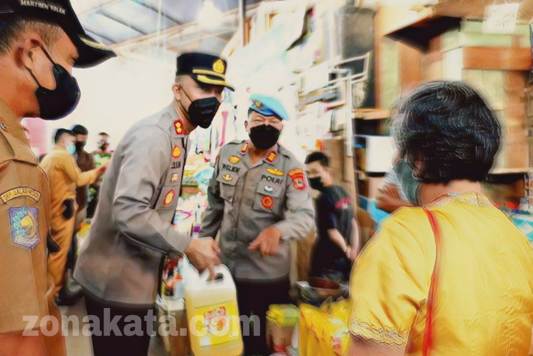 Jelang Ramadhan Kapolres Tana Toraja Turun Kepasar, Pastikan Ketersediaan Sembako
