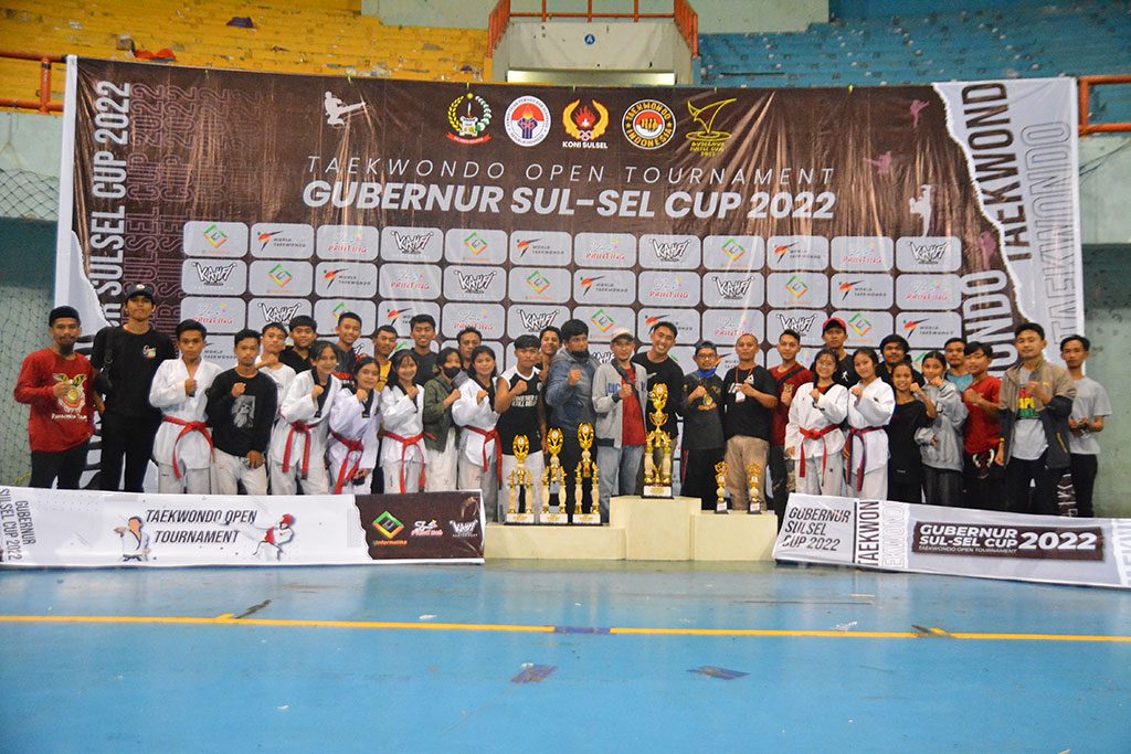 Bikin Bangga, Tim Taekwondo Junior Tana Toraja Juara Umum Kategori Junior Taekwondo Gubernur Sulsel Cup
