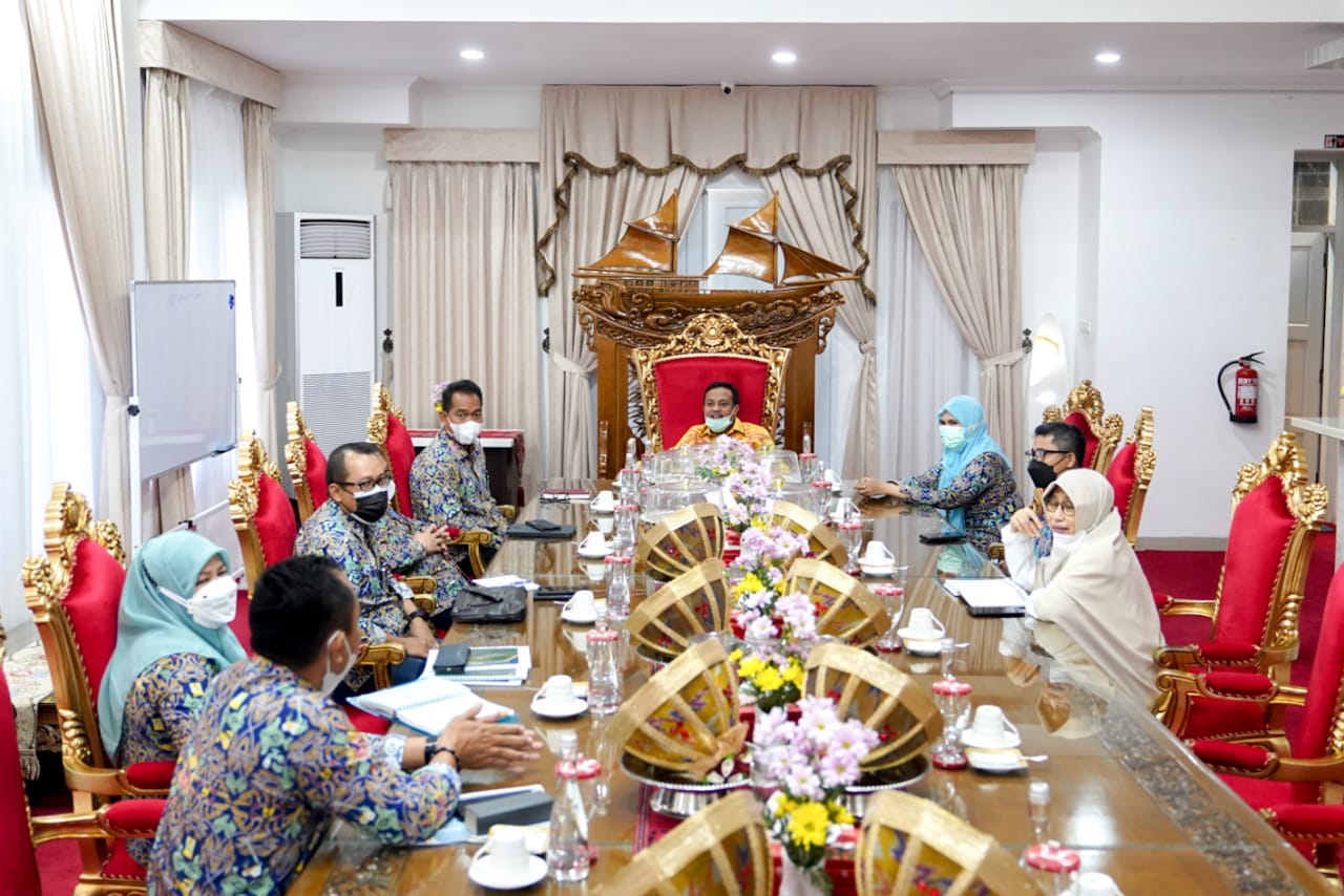 Bahas Program Nasional Di Sulsel Tahun 2022, Kepala Balai Lingkup Kementerian PUPR Temui Gubernur