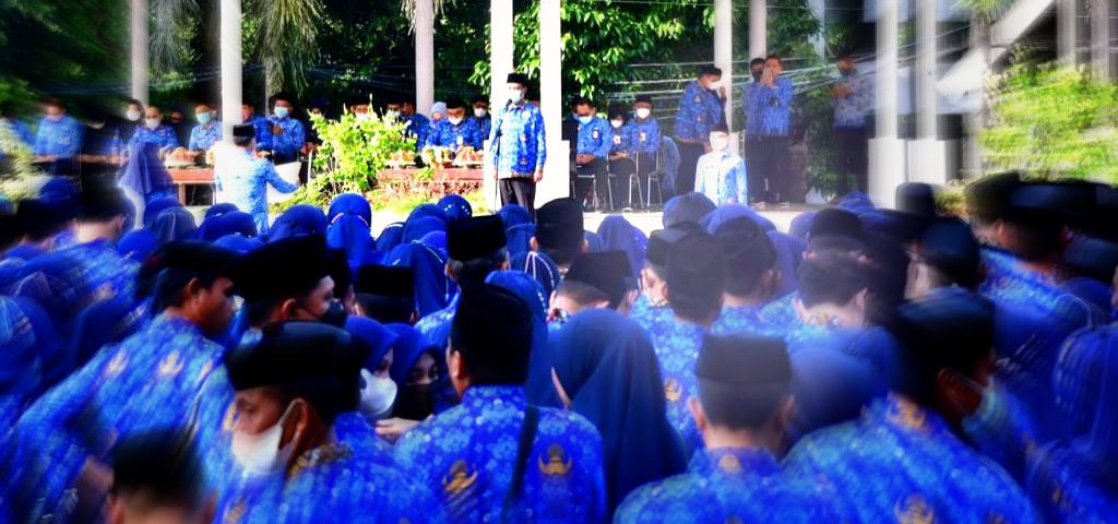 Ribuan CPNS dan PPPK Pemprov Sulsel Terima SK, Ada Yang Telah 20 Tahun Mengabdi 2 Ribuan CPNS dan PPPK Pemprov Sulsel Terima SK, Ada Yang Telah 20 Tahun Mengabdi