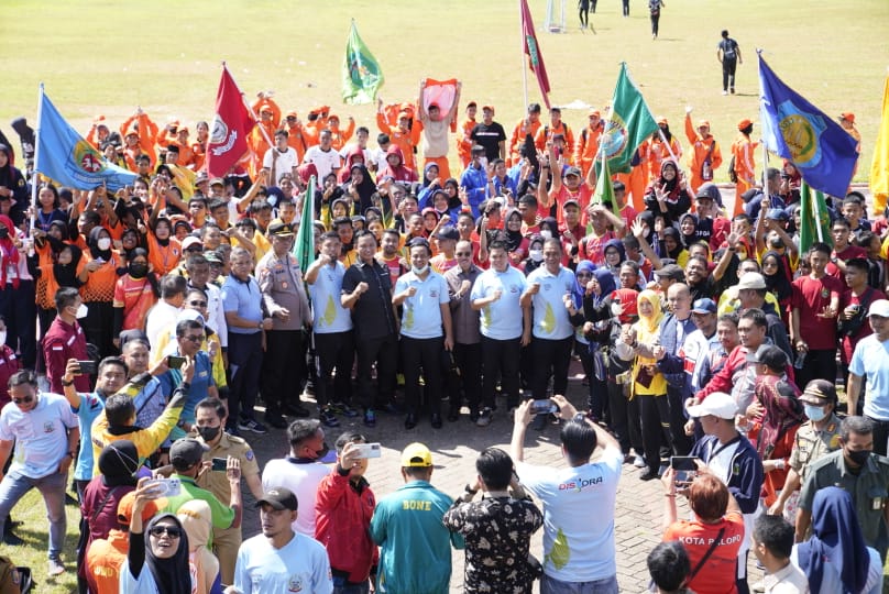Beri Motivasi Kontingen POPDA Tingkat Provinsi, Andi Sudirman: Siap Beri Hadiah ‘Spesial’