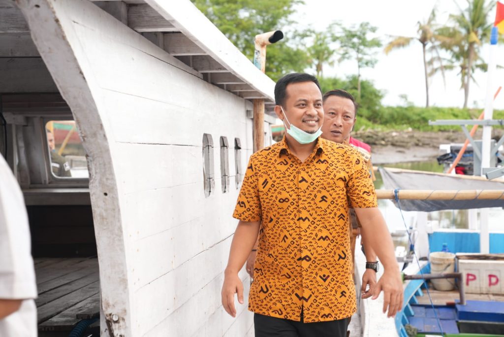 Nelayan di Bulukumba Dapat Bantuan Kapal: Terima Kasih, Semoga Kami Bisa Tingkatkan Hasil Melaut