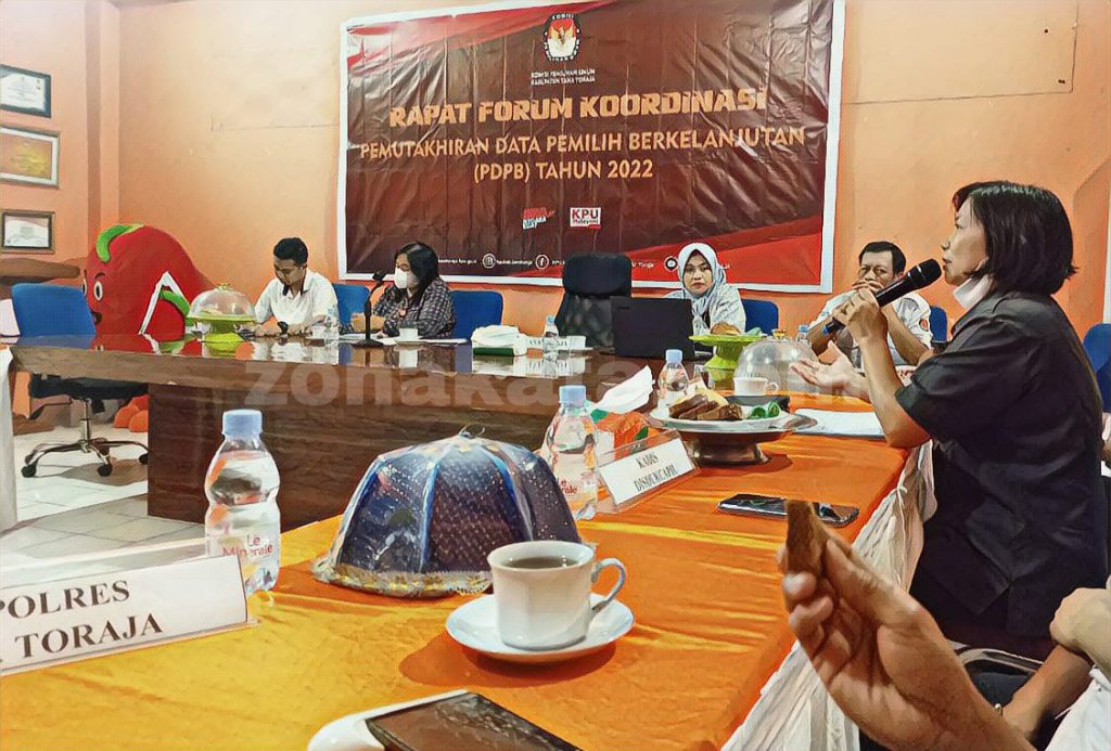KPU Tana Toraja Gelar Rapat Forum Koordinasi PDPB dengan Stakeholder Terkait