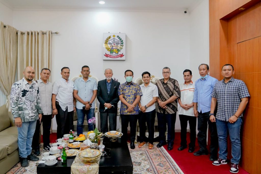 Gubernur Sulsel Terima kunjungan Silaturahmi Paduka Yang Mulia Wali Nanggroe Aceh 2 Gubernur Sulsel Terima kunjungan Silaturahmi Paduka Yang Mulia Wali Nanggroe Aceh