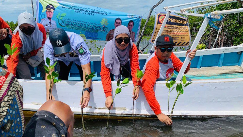 DKP Sulsel Rehabilitasi Ekosistem di Dua Pulau Kecil Takalar