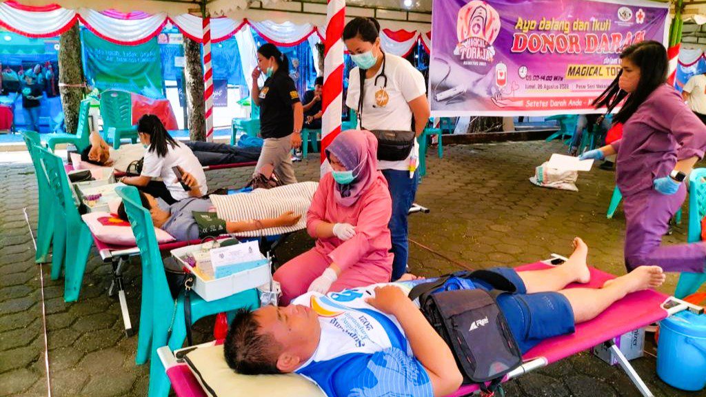 PMTI Kerjasama RS Lakipadada Gelar Aksi Donor Darah Magical Toraja