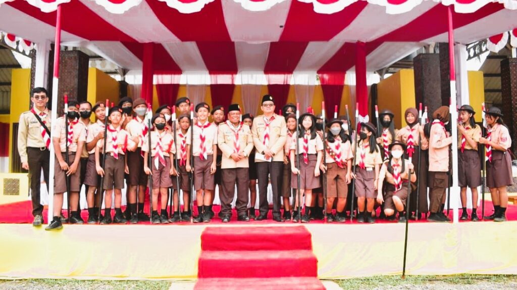 HUT ke-61 Gerakan Pramuka Toraja Utara, Ombas Harap Bentuk Gugus Terdepan 2 HUT ke-61 Gerakan Pramuka Toraja Utara, Ombas Harap Bentuk Gugus Terdepan