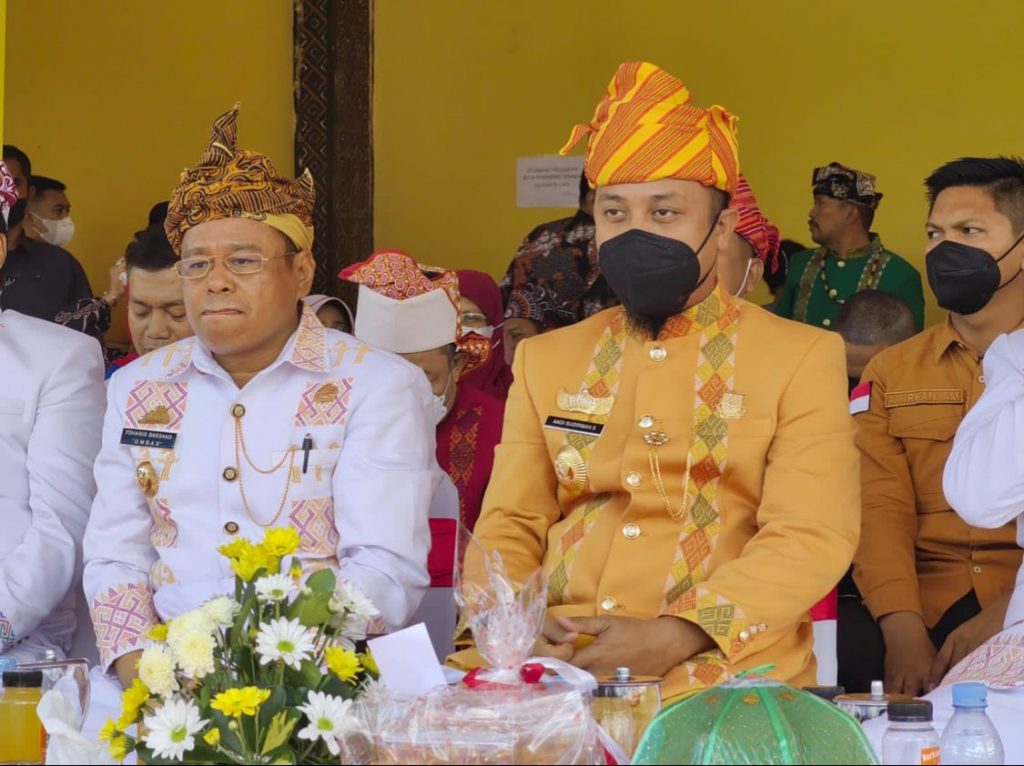 Puncak HUT ke 14 Toraja Utara, Bupati Ombas Minta ‘Banyak’ ke Gubernur Sulsel