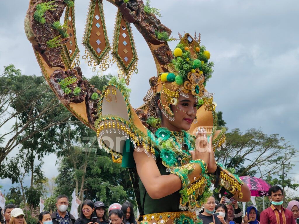 Karnaval Fashion Budaya Magical Toraja Sukses Manarik Perhatian