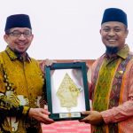 Ketua Majelis Syuro PKS: Masya Allah, Semangat Gubernur Andi Sudirman Melayani Masyarakat