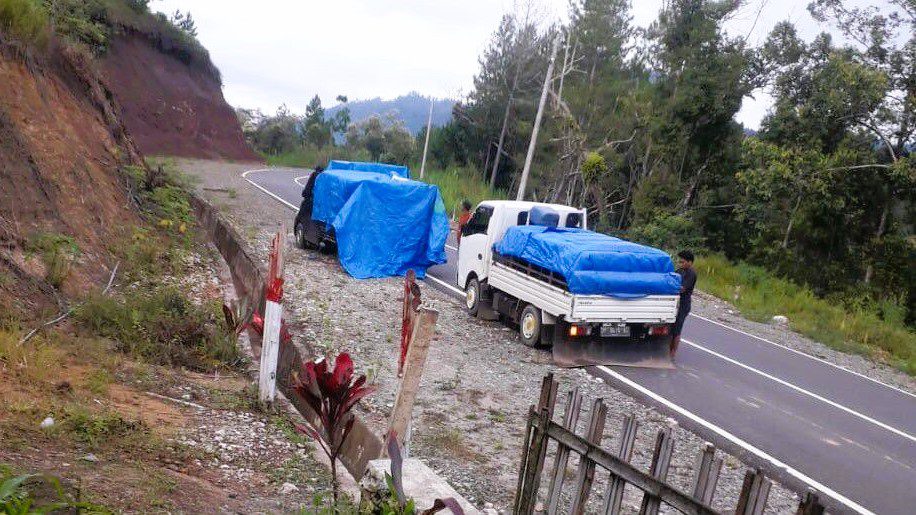 Satgas PMK Toraja Utara Temukan Pick Up Berisi 60 Ekor Babi, Diminta Kembali ke Luwu