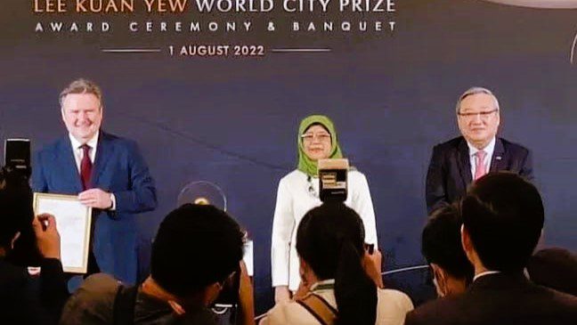 Gubernur Andi Sudirman Hadiri Undangan Jamuan Makan Malam Presiden Singapura di Istana Presiden